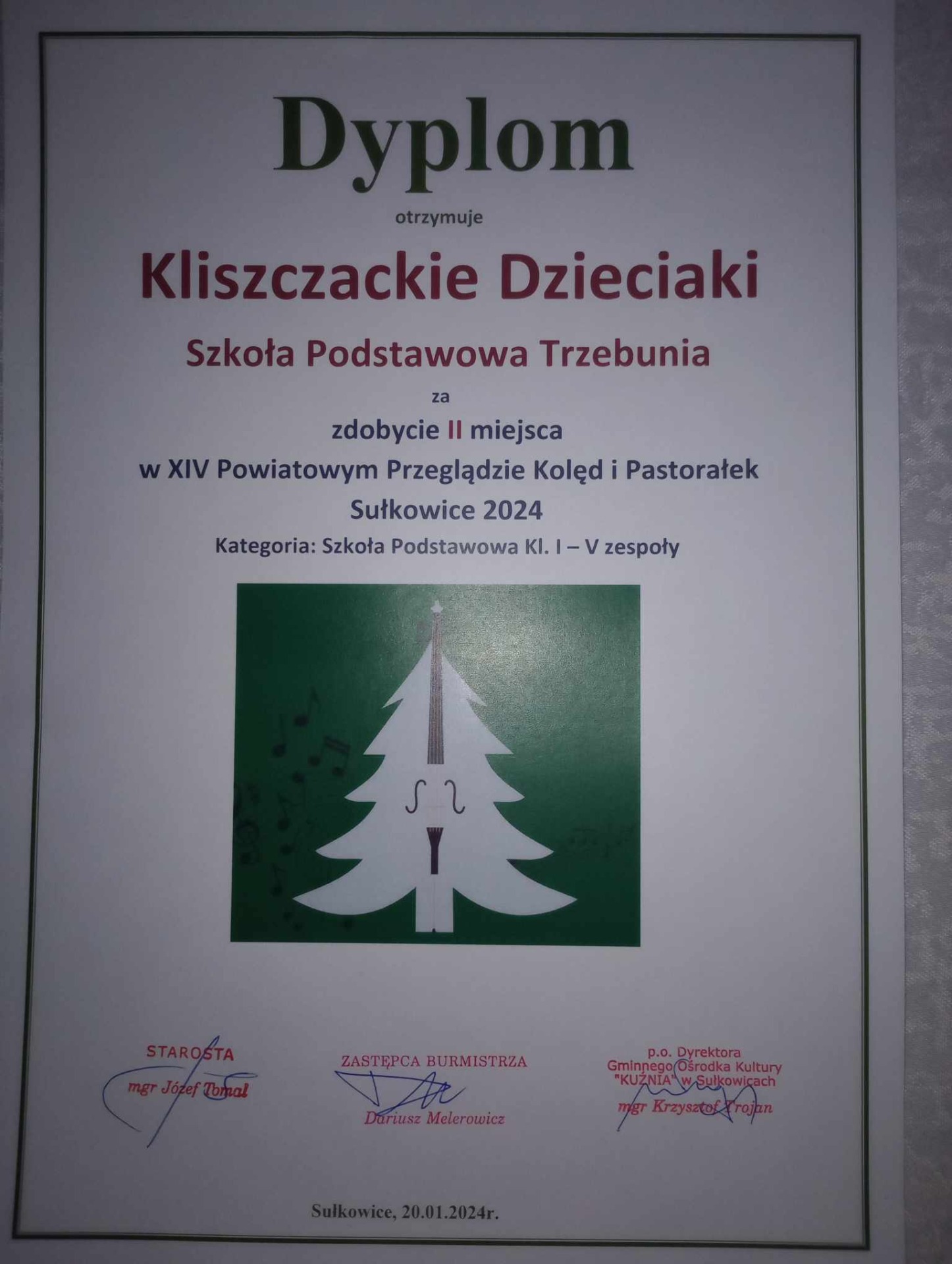 Drugie miejsce w XIV Powiatowym Przeglądzie Kolęd i Pastorałek należy do „Kliszczackich dzieciaków” - Obrazek 2