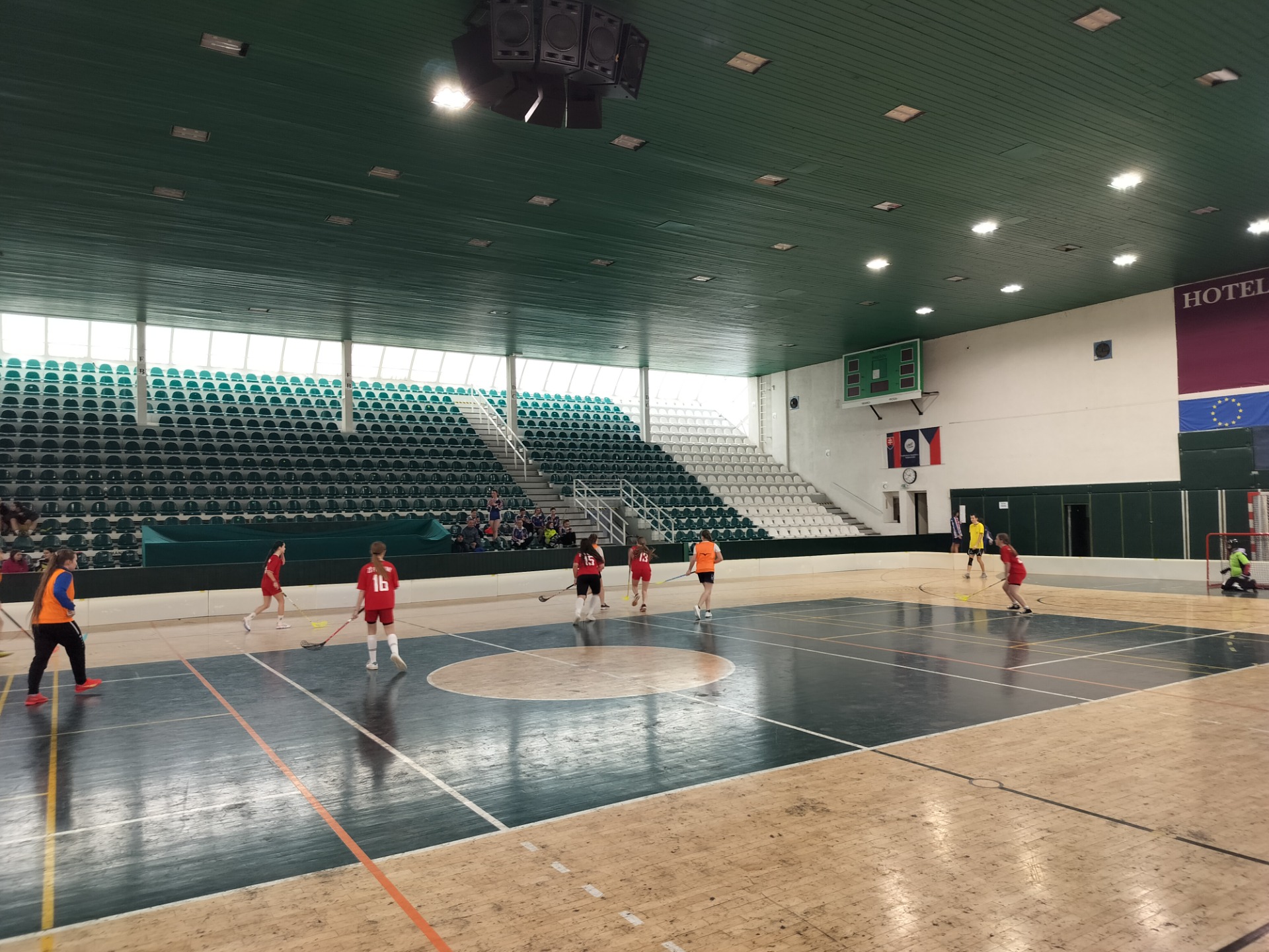 Florbalový turnaj - OK žiačok, Prešov - Obrázok 2