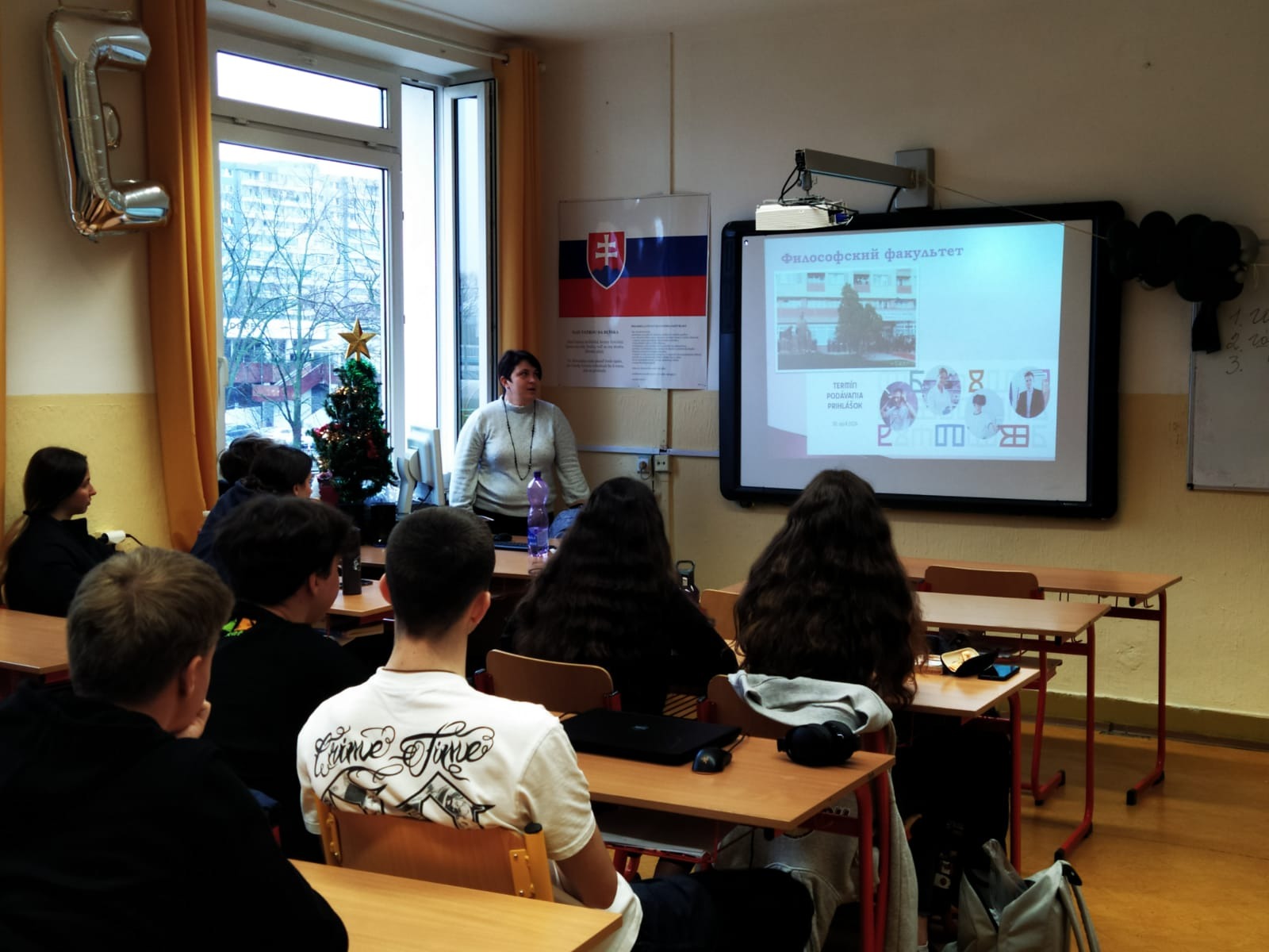 Stretnutie študentov s predstaviteľom UCM v Trnave - Obrázok 4
