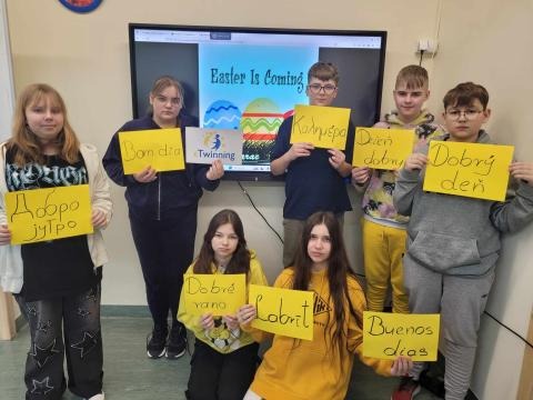 eTwinning projekty „Easter is coming a Hello Easter * Hello Spring“ - Obrázok 3