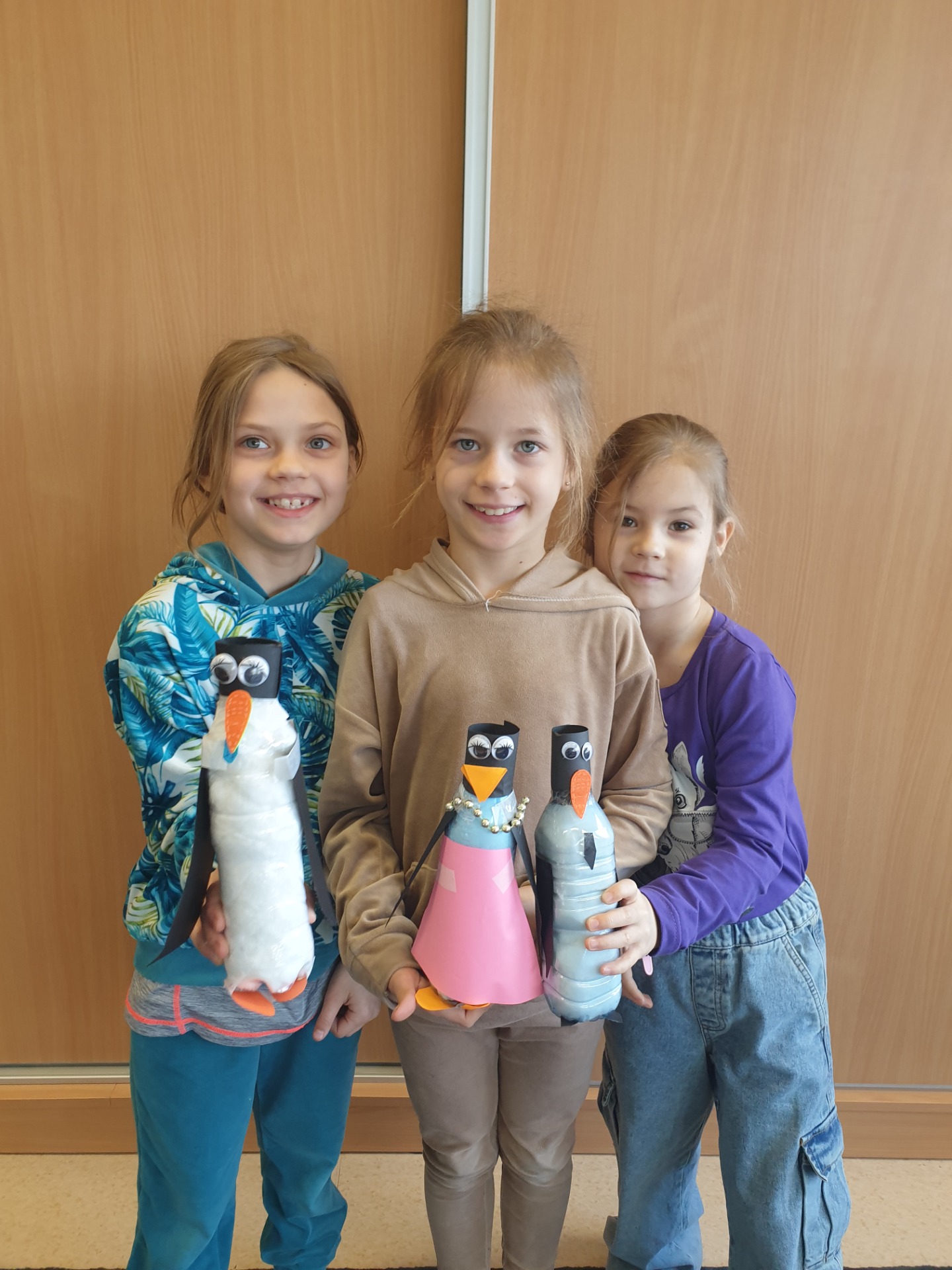Pingwiny na zajęciach artystycznych w klasie 2 - Obrazek 6