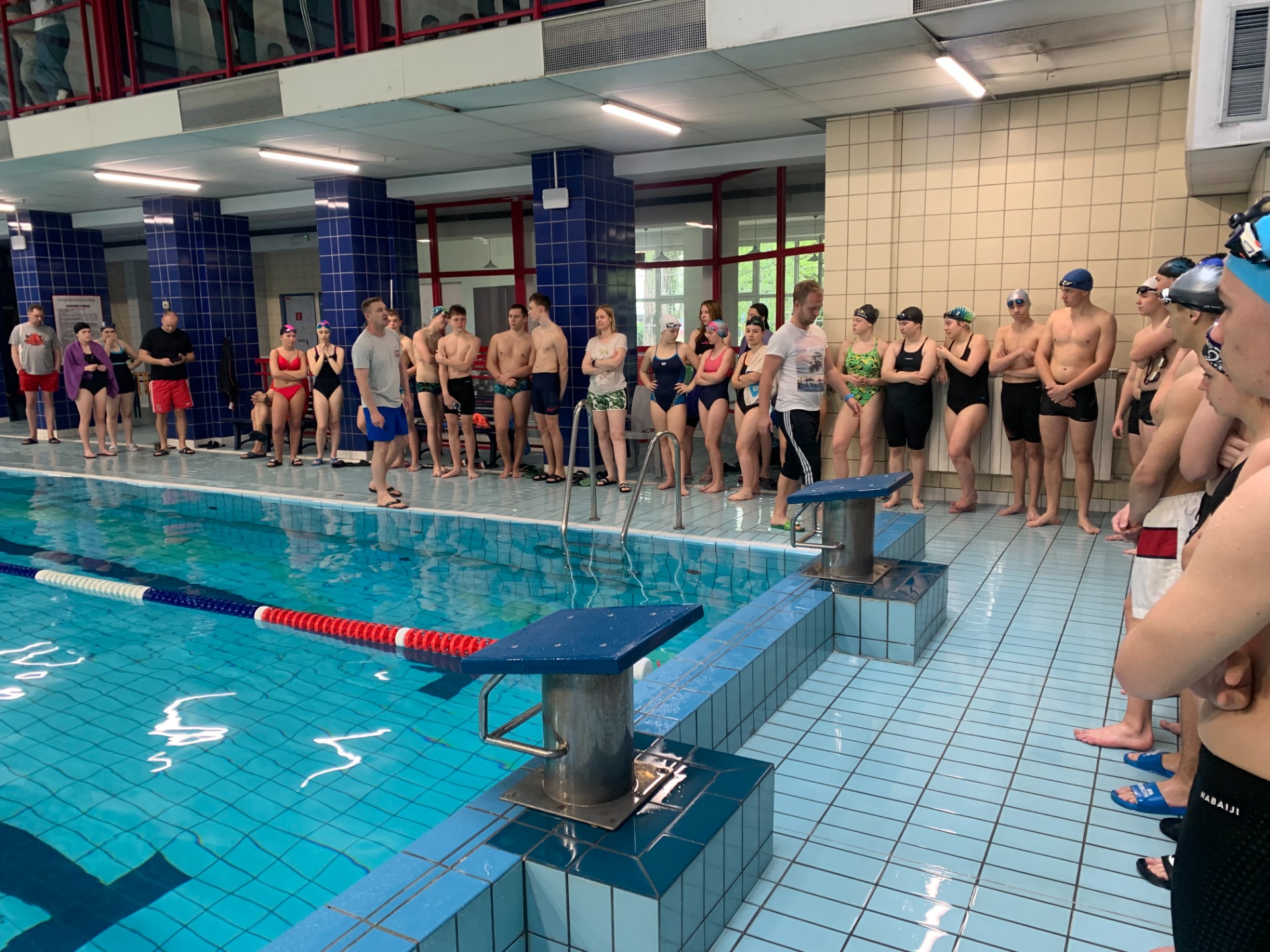 VII Międzyszkolne Mistrzostwa Zespołu Szkół Samochodowych i Licealnych nr 2 w pływaniu - Obrazek 4