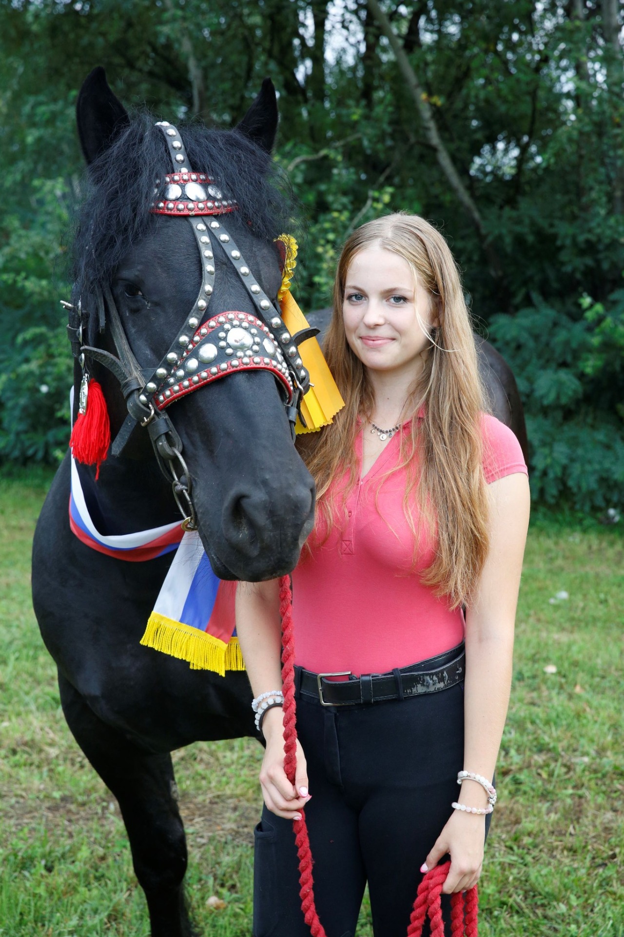 NAJ agrodievča 2023 - Kristína Pšenáková -  naša žiačka študijného odboru agropodnikanie so zameraním na chov koní a jazdectvo na Agrokomplexe 2023 - Obrázok 2